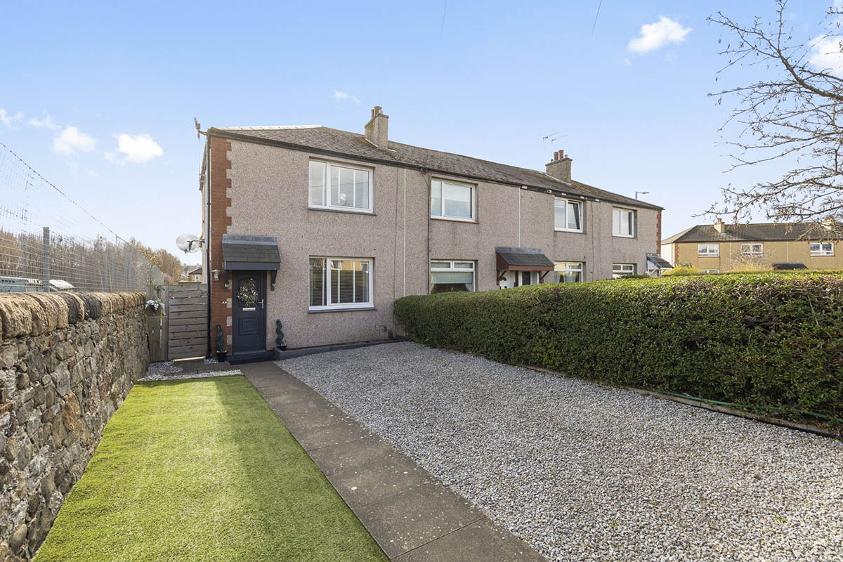 44 Findlay Gardens, Craigentinny, Edinburgh, EH7 6HG