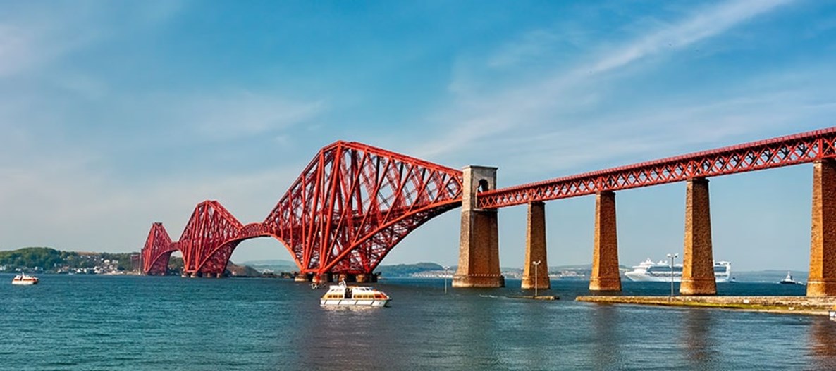 Queensferry Crossing Forth Rail Bridge